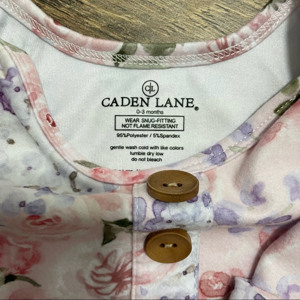 Caden lane baby knitted gown girls 0-3 months - Picture 3 of 3